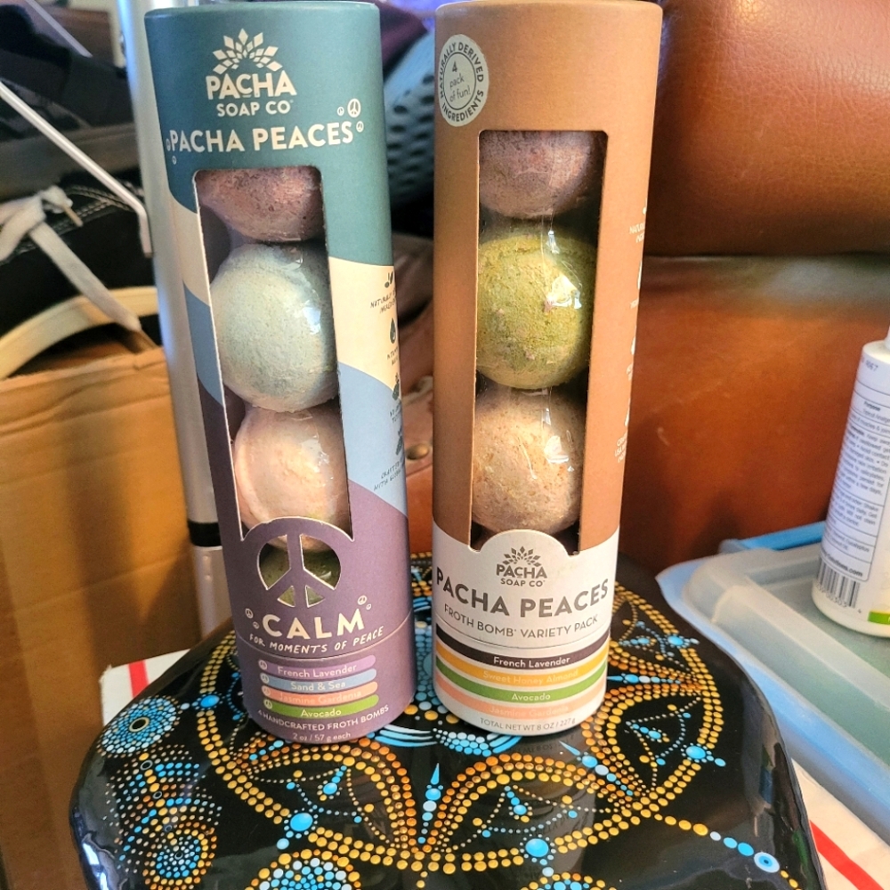 Bath Bomb Variety Packs By Pacha Soap Company. New Sealed X 2 Froth Bombs